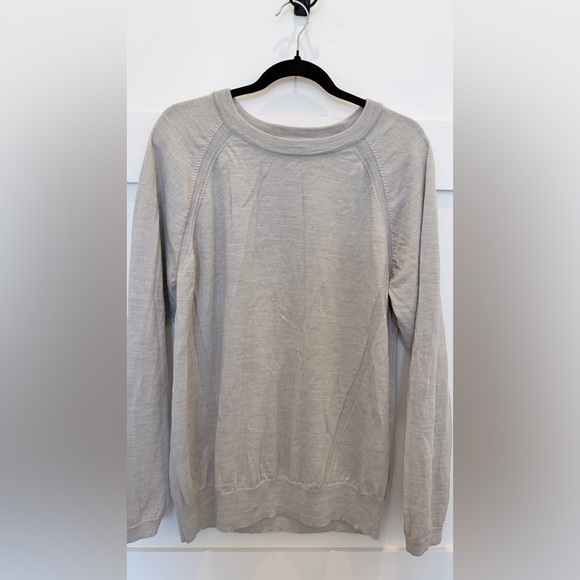 lululemon athletica Tops - Lululemon Knit Gray Long Sleeve Top